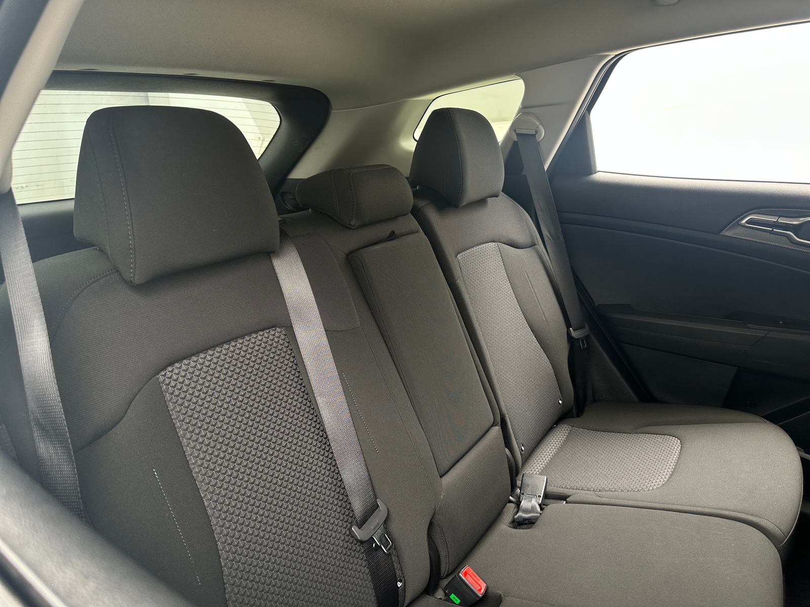 Thumbnail: 2025 Kia Sportage - 6