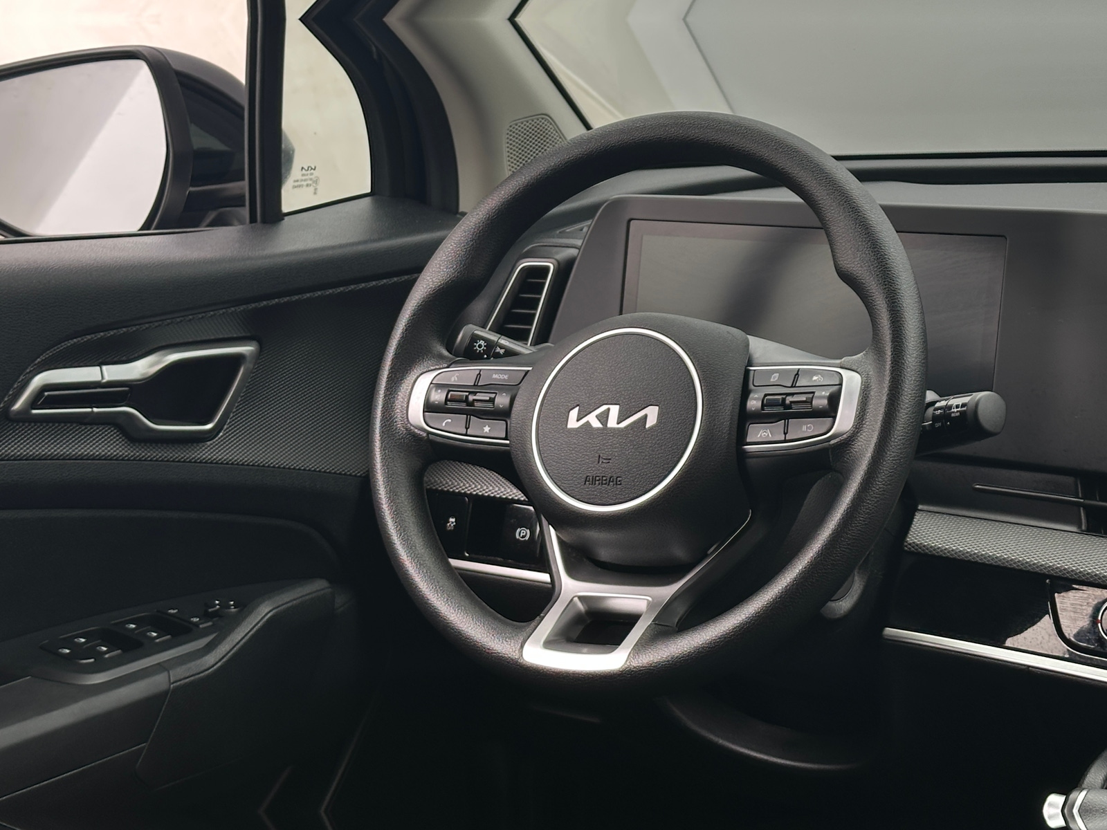 Thumbnail: 2025 Kia Sportage - 5