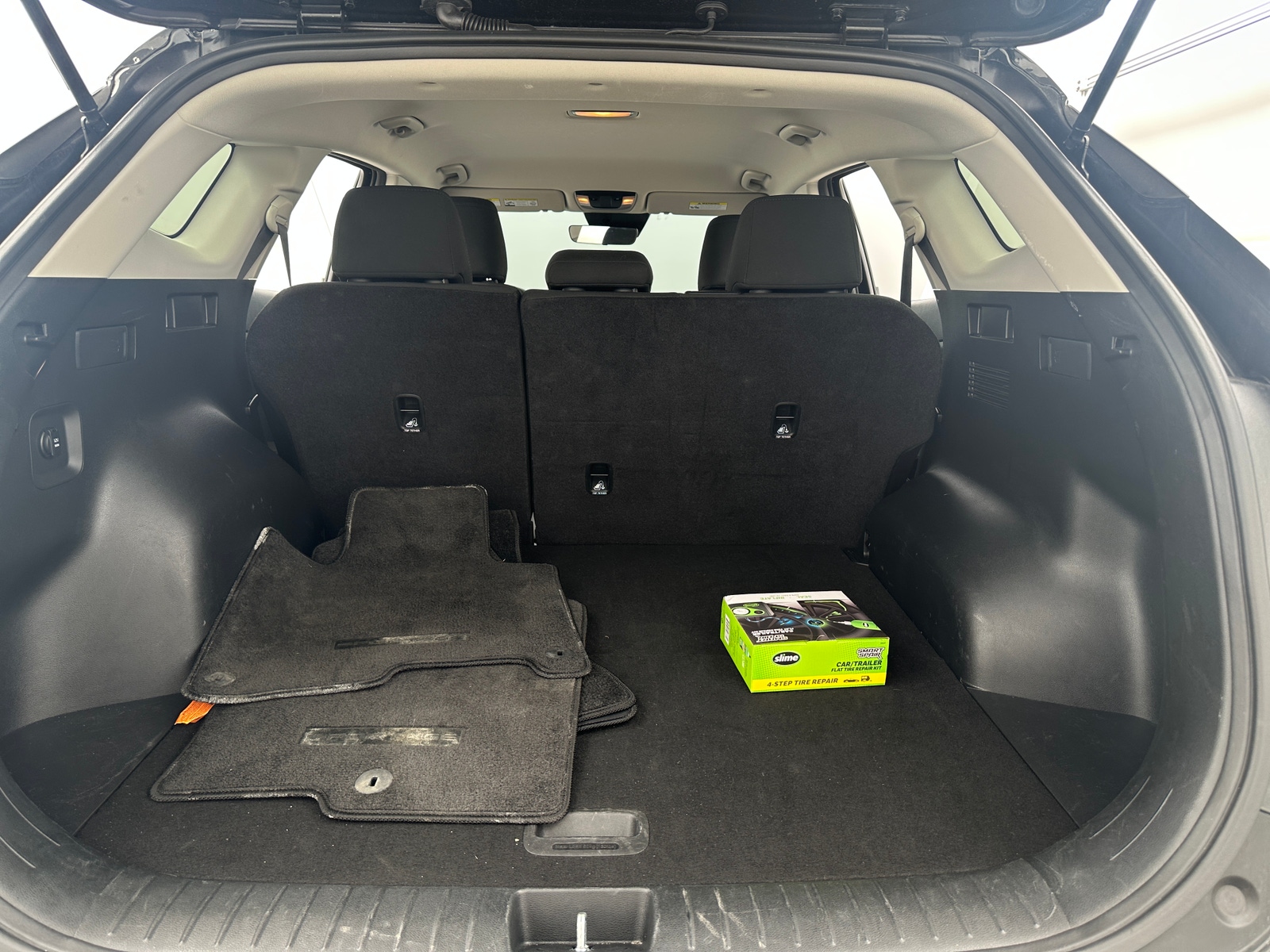 Thumbnail: 2025 Kia Sportage - 7