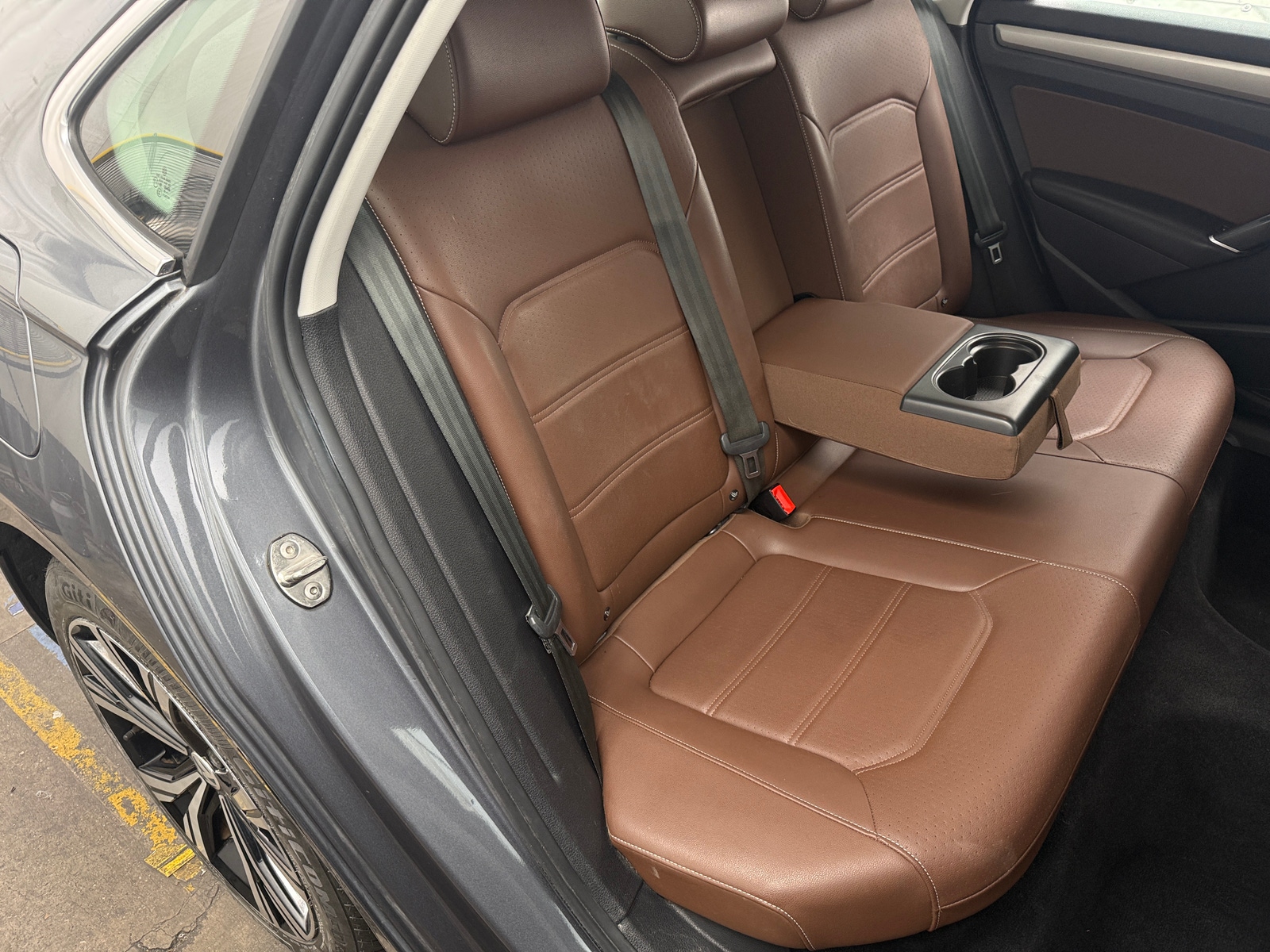 Thumbnail: 2021 Volkswagen Passat - 5