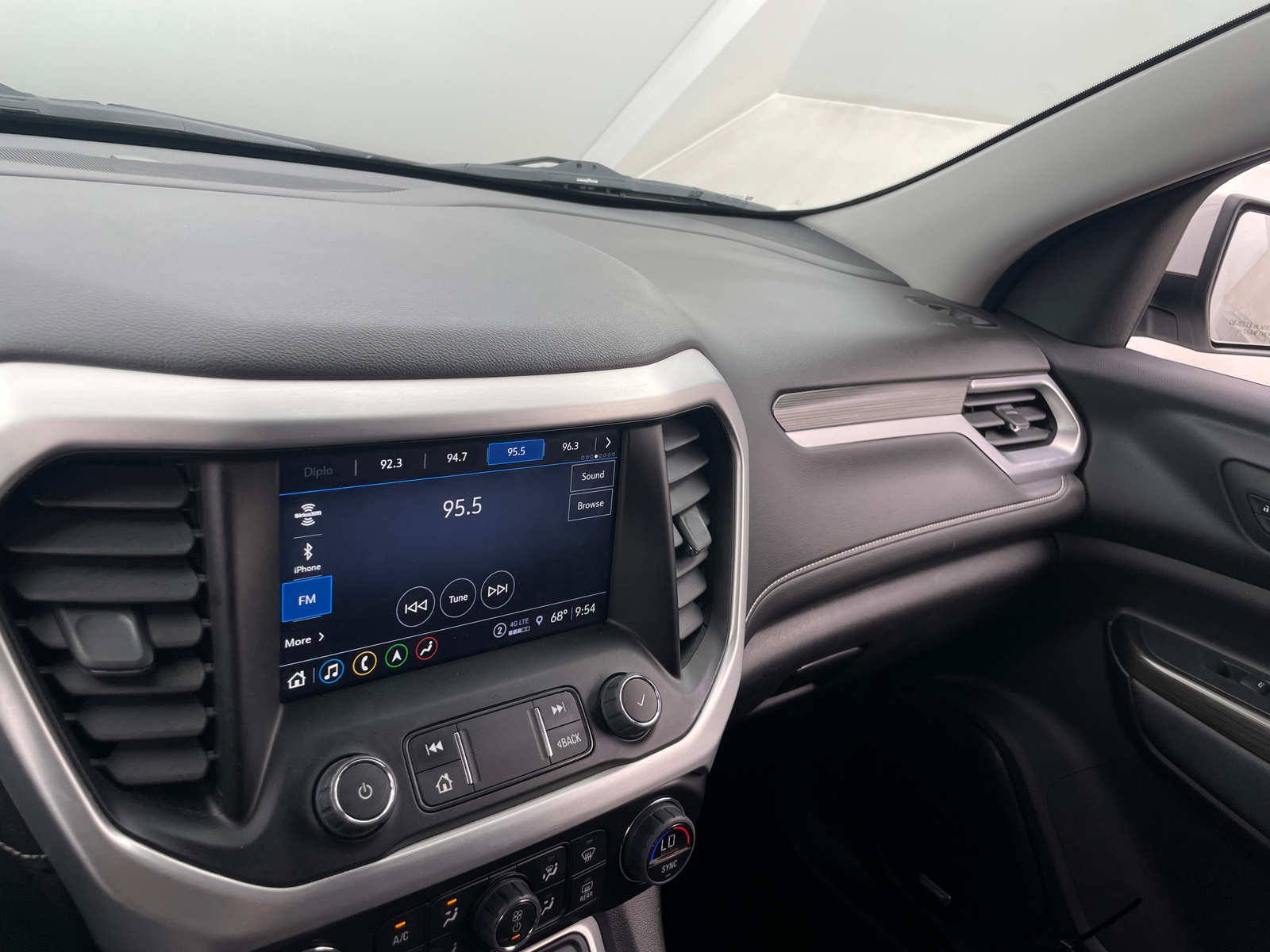 Thumbnail: 2023 GMC Acadia - 3