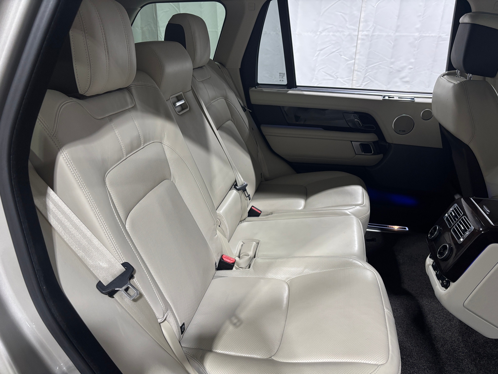 Thumbnail: 2019 Land Rover Range Rover - 5