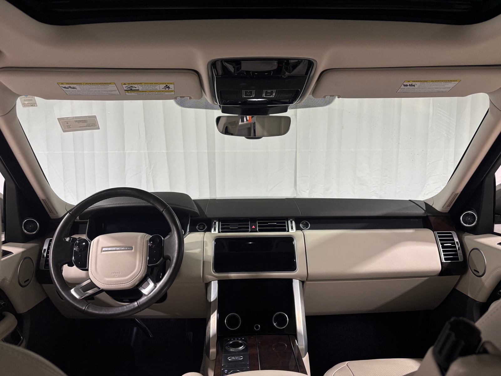 Thumbnail: 2019 Land Rover Range Rover - 2