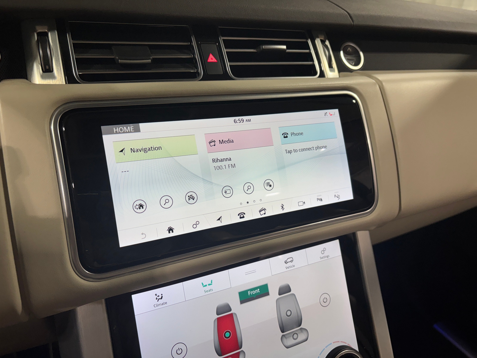 Thumbnail: 2019 Land Rover Range Rover - 3