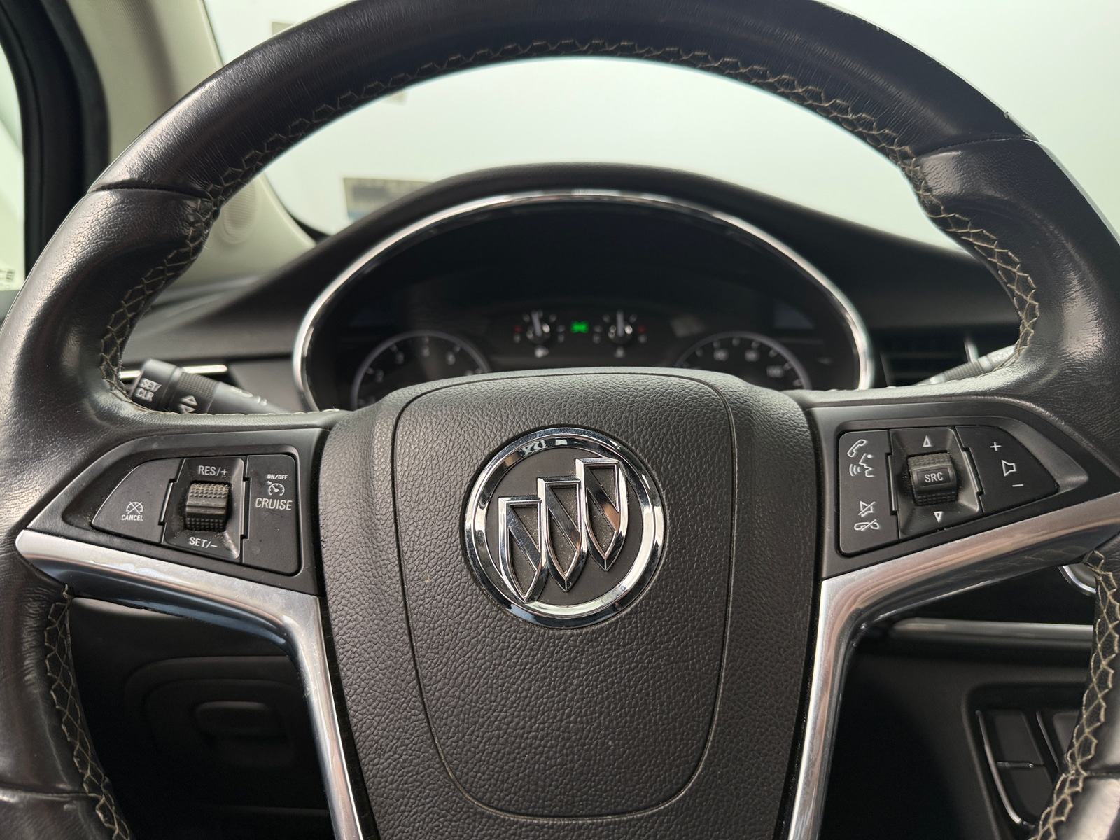 Thumbnail: 2019 Buick Encore - 4