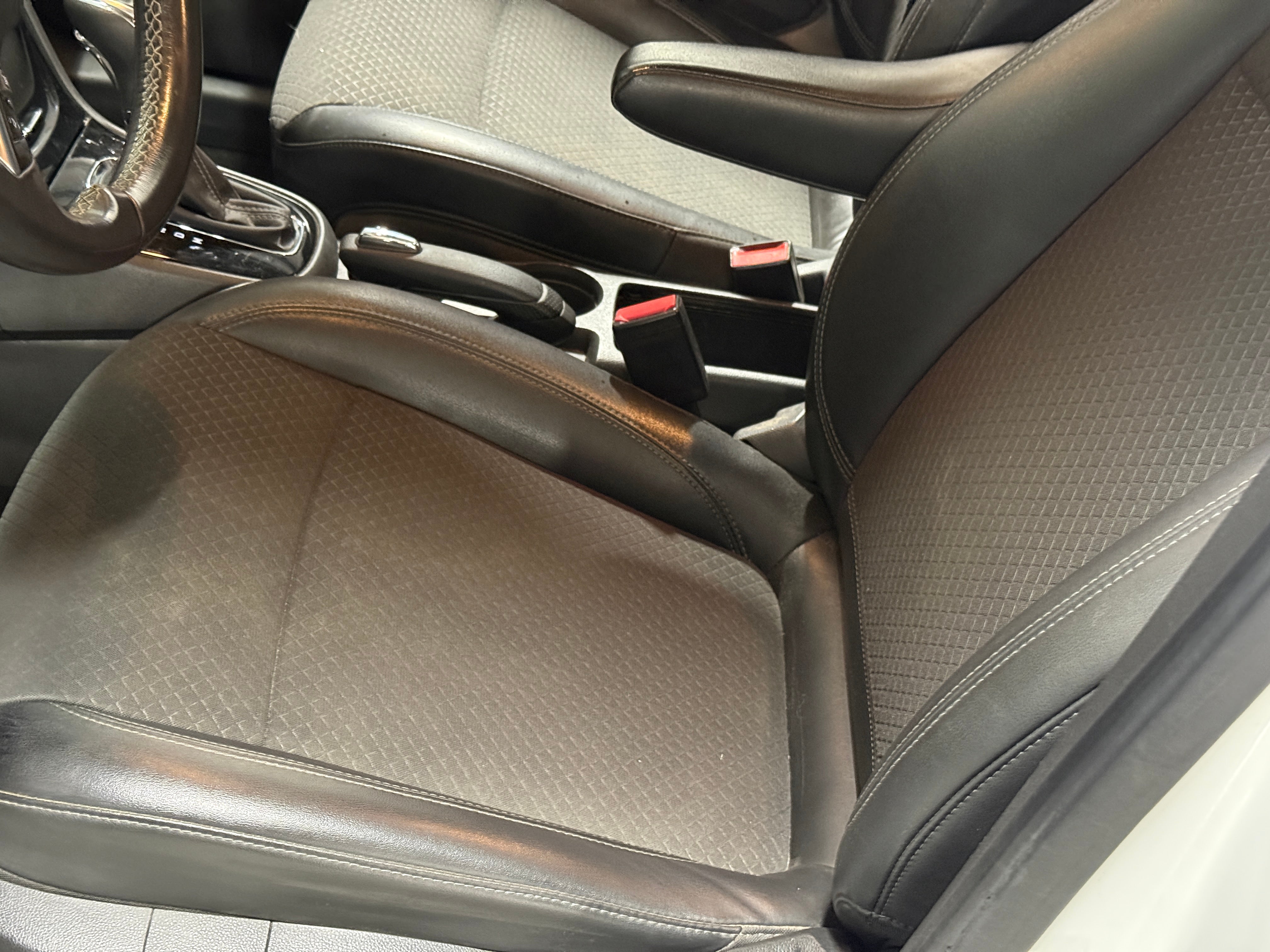 2019 Buick Encore Preferred - Photo 18