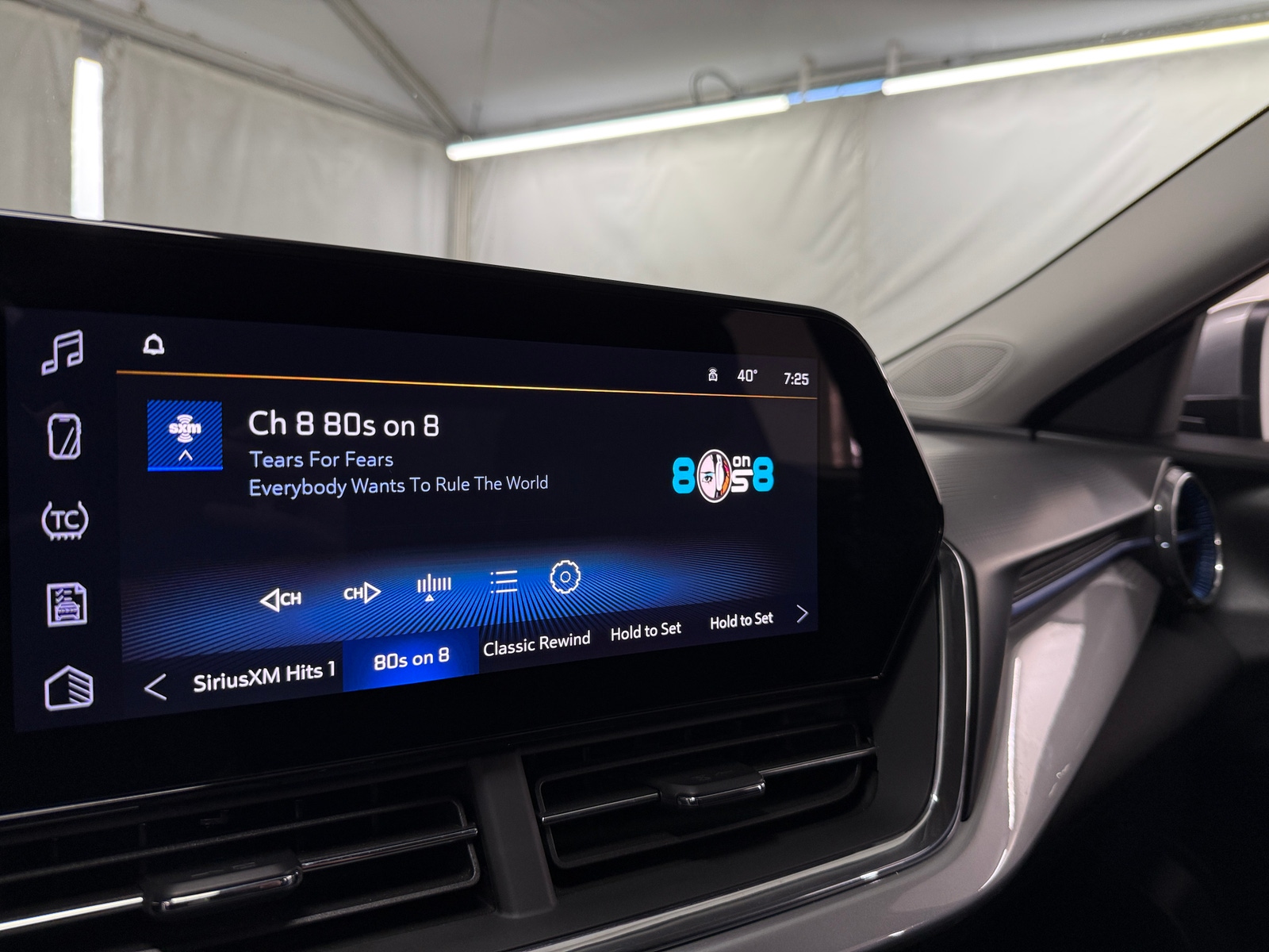 Thumbnail: 2025 Chevrolet Trax - 4