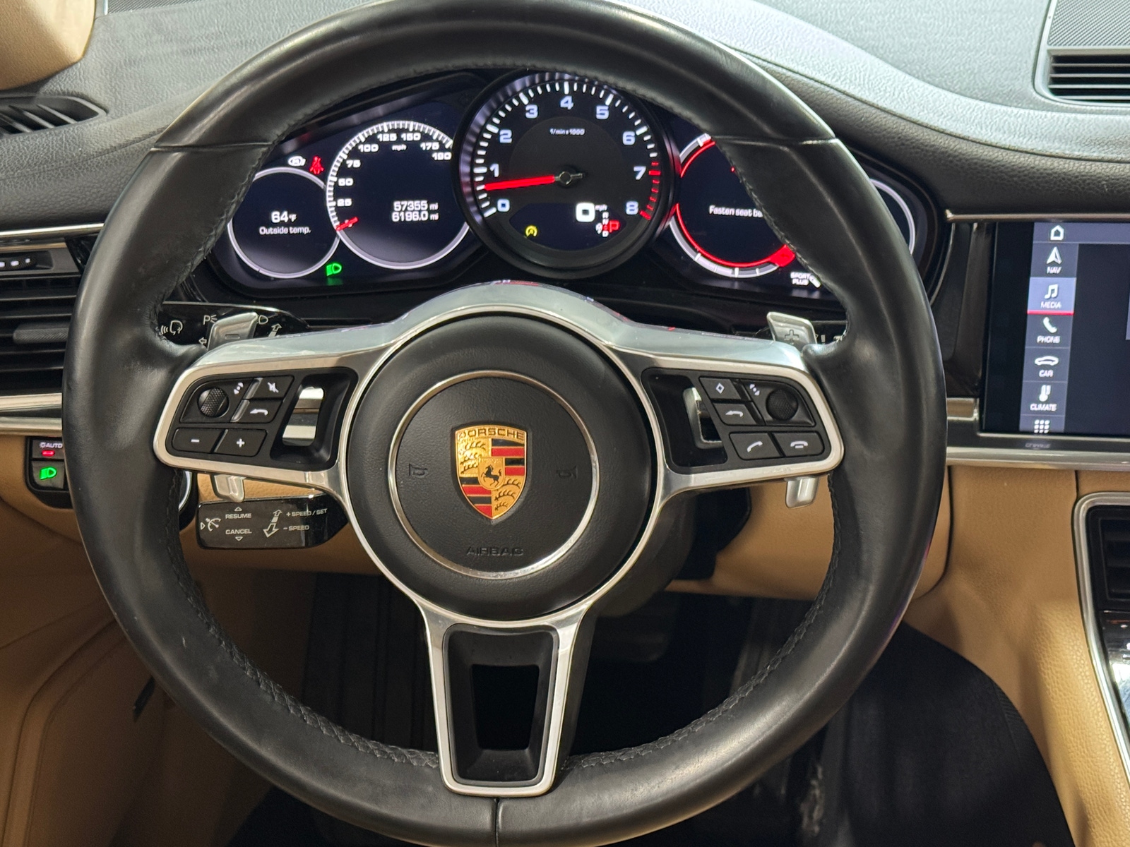 Thumbnail: 2018 Porsche Panamera - 4