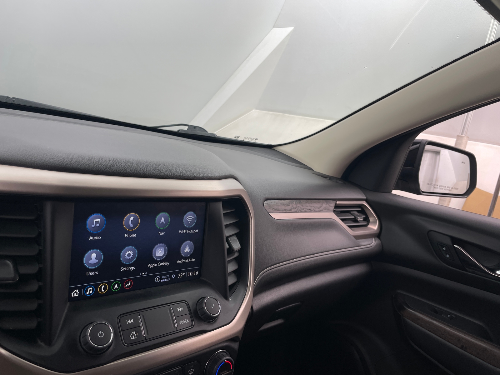 Thumbnail: 2022 GMC Acadia - 3