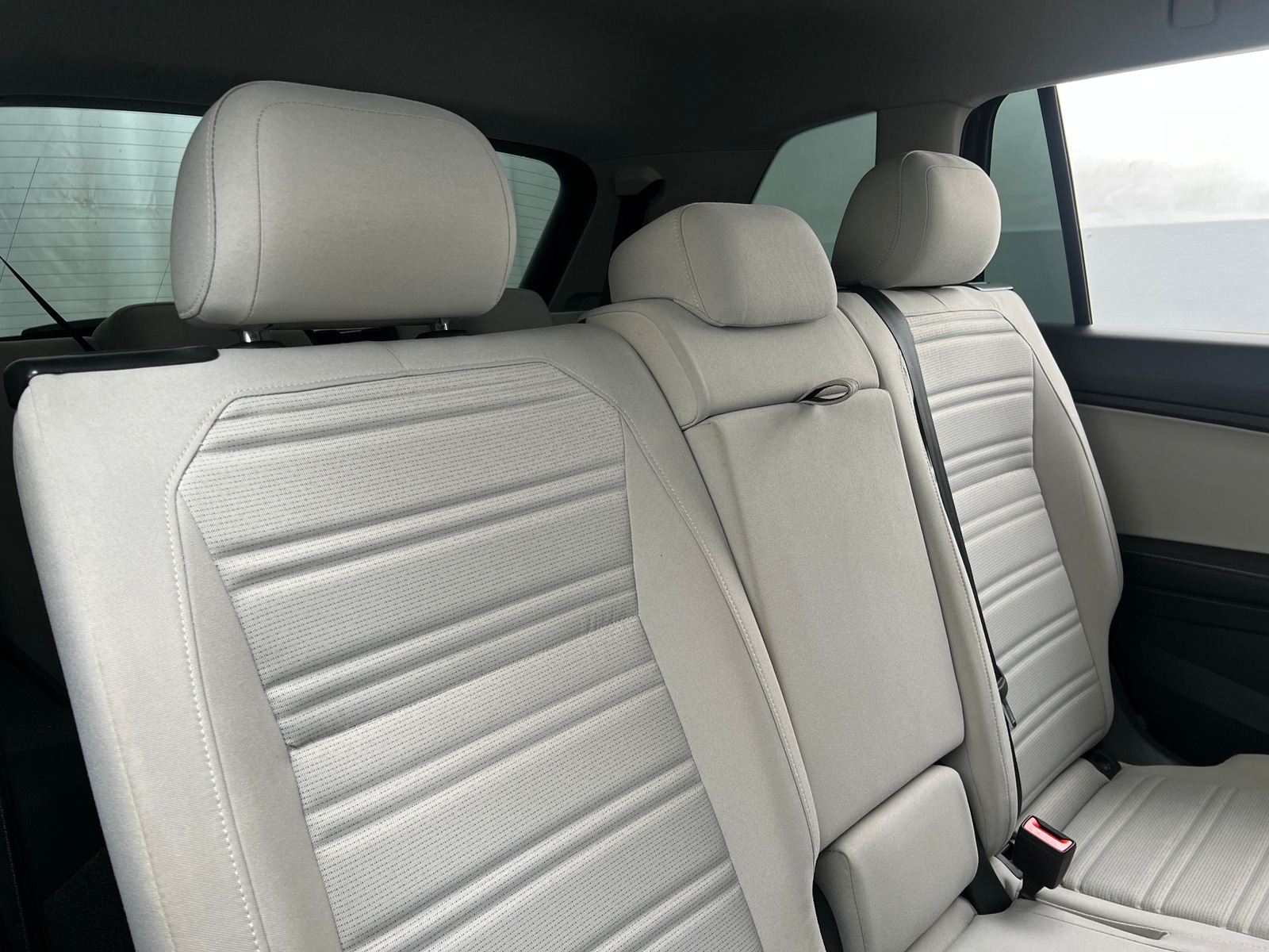 Thumbnail: 2023 Volkswagen Tiguan - 6