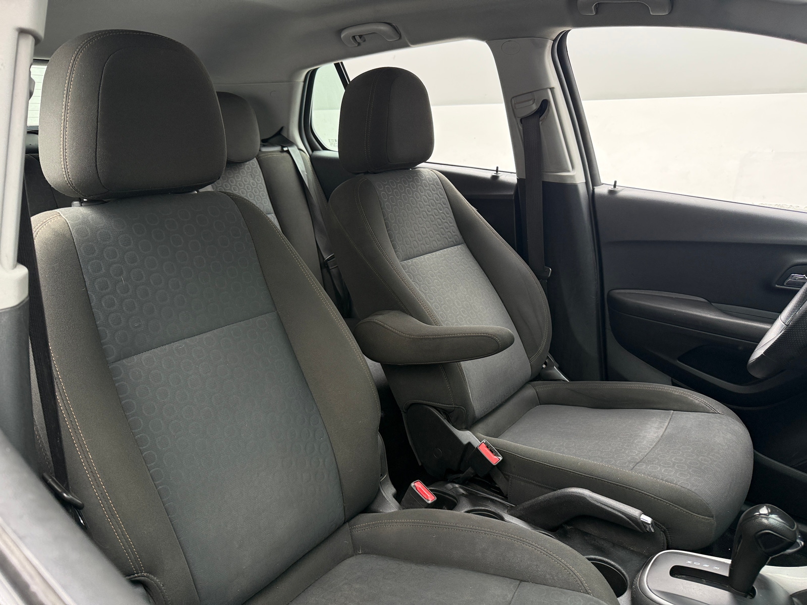 Thumbnail: 2020 Chevrolet Trax - 2
