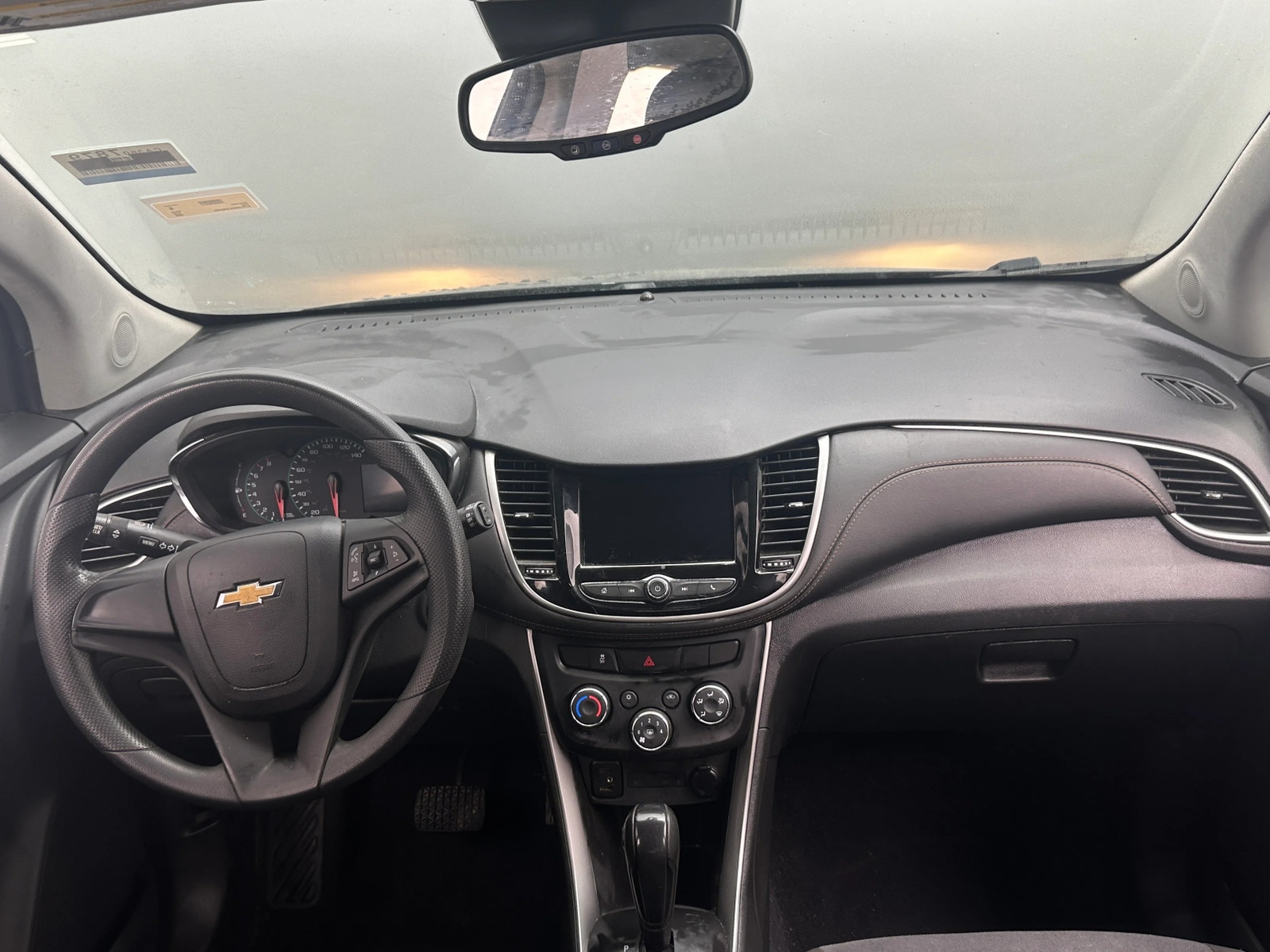 Thumbnail: 2020 Chevrolet Trax - 3