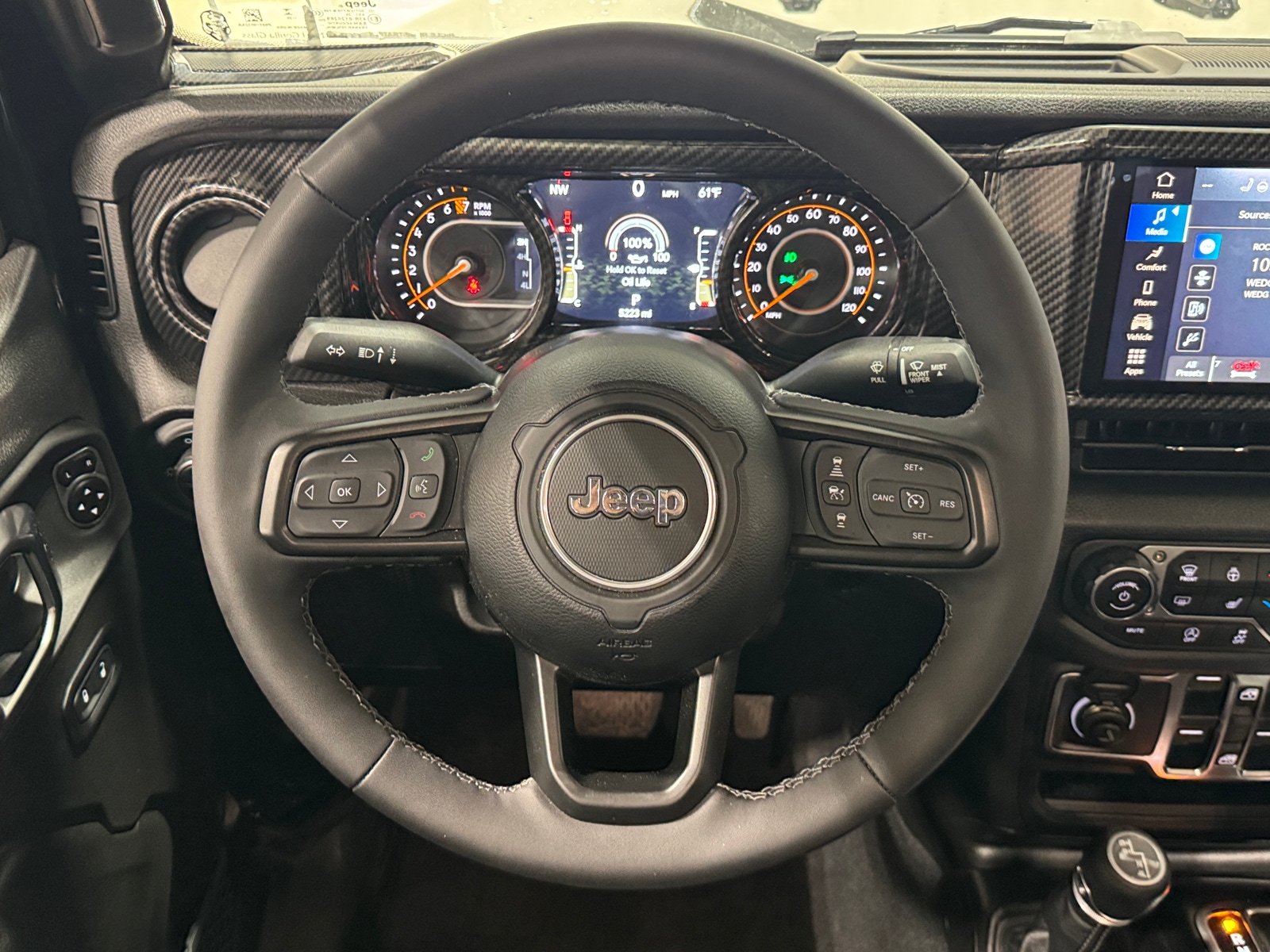 Thumbnail: 2025 Jeep Gladiator - 5