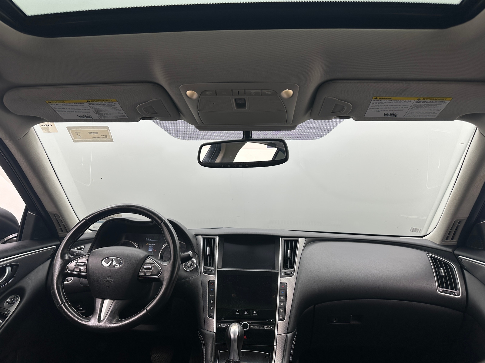 Thumbnail: 2016 INFINITI Q50 - 2