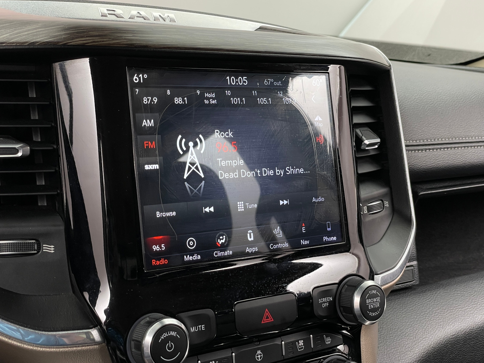 Thumbnail: 2019 RAM 1500 - 3