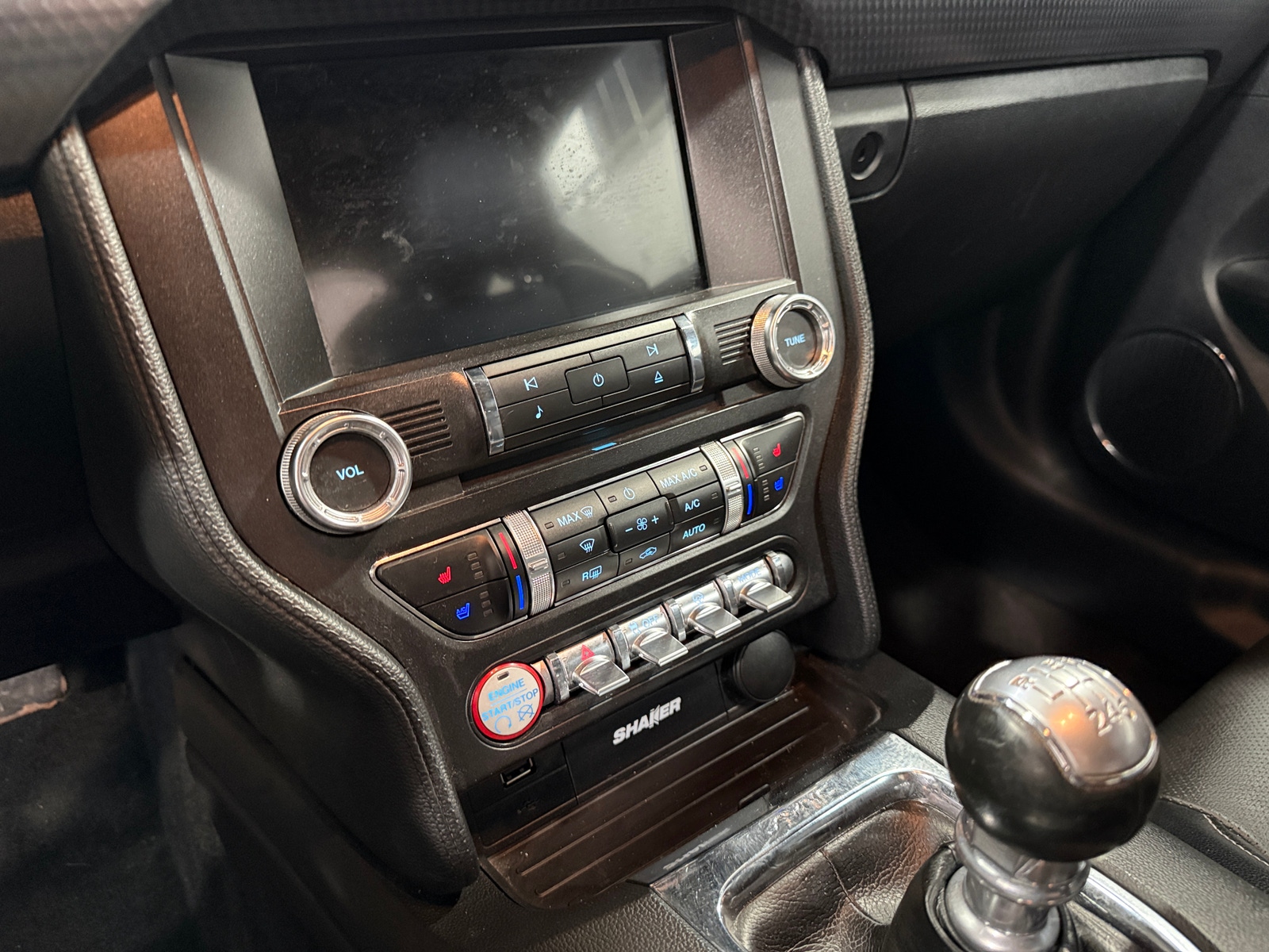 Thumbnail: 2017 Ford Mustang - 2