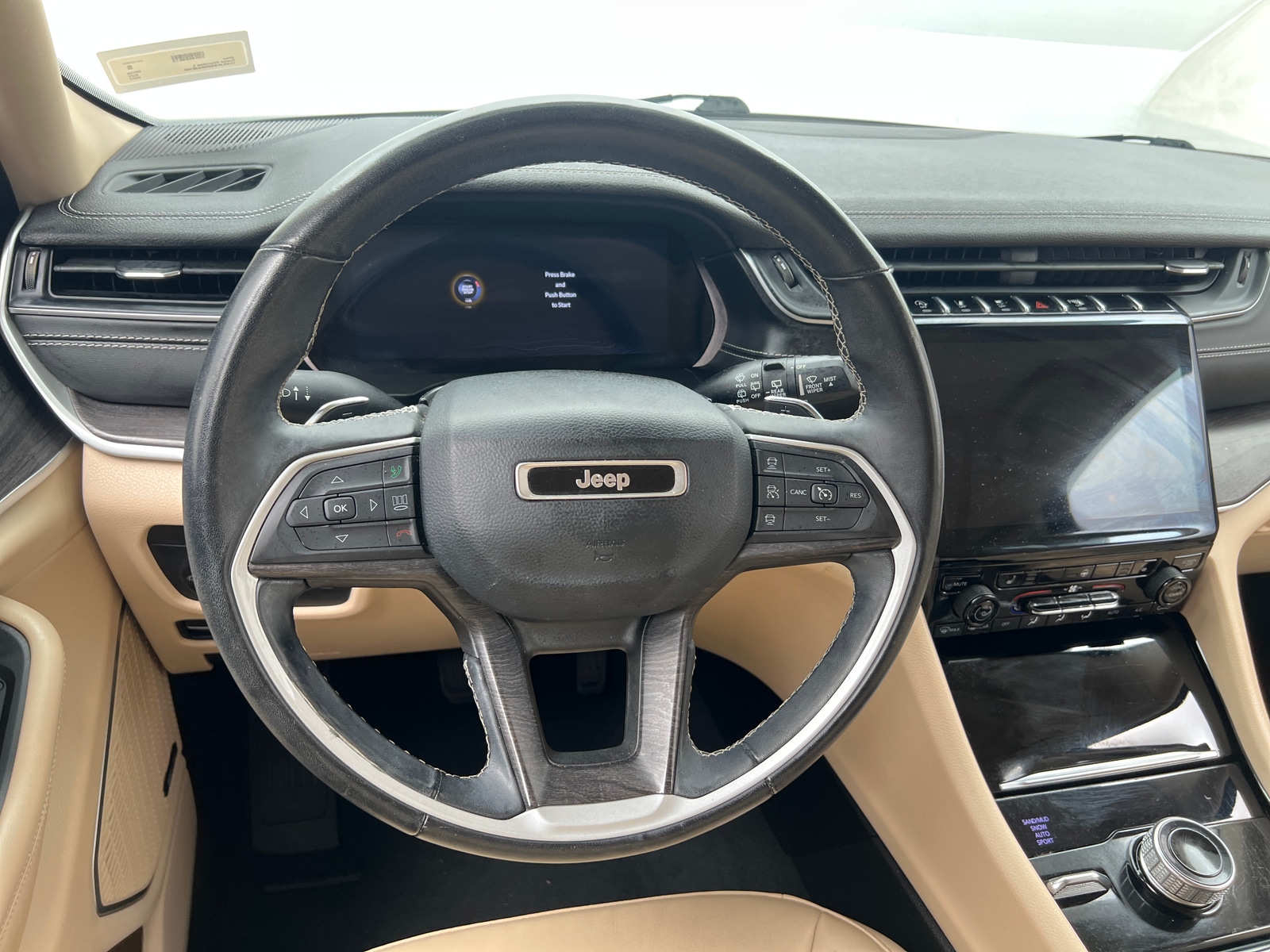 Thumbnail: 2022 Jeep Grand Cherokee L - 4