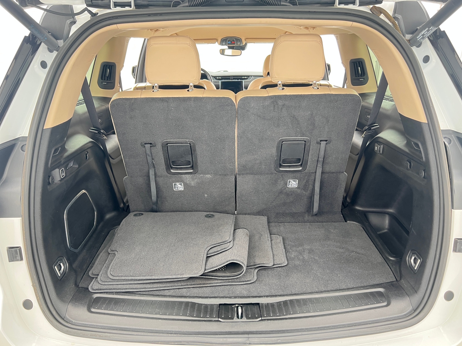 Thumbnail: 2022 Jeep Grand Cherokee L - 6