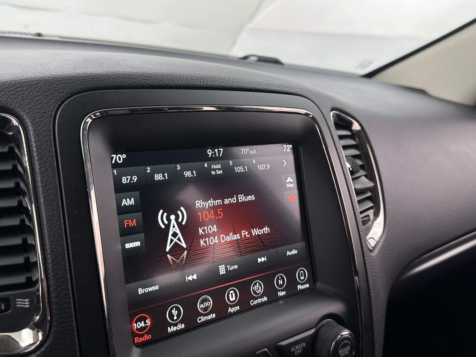 Thumbnail: 2018 Dodge Durango - 3