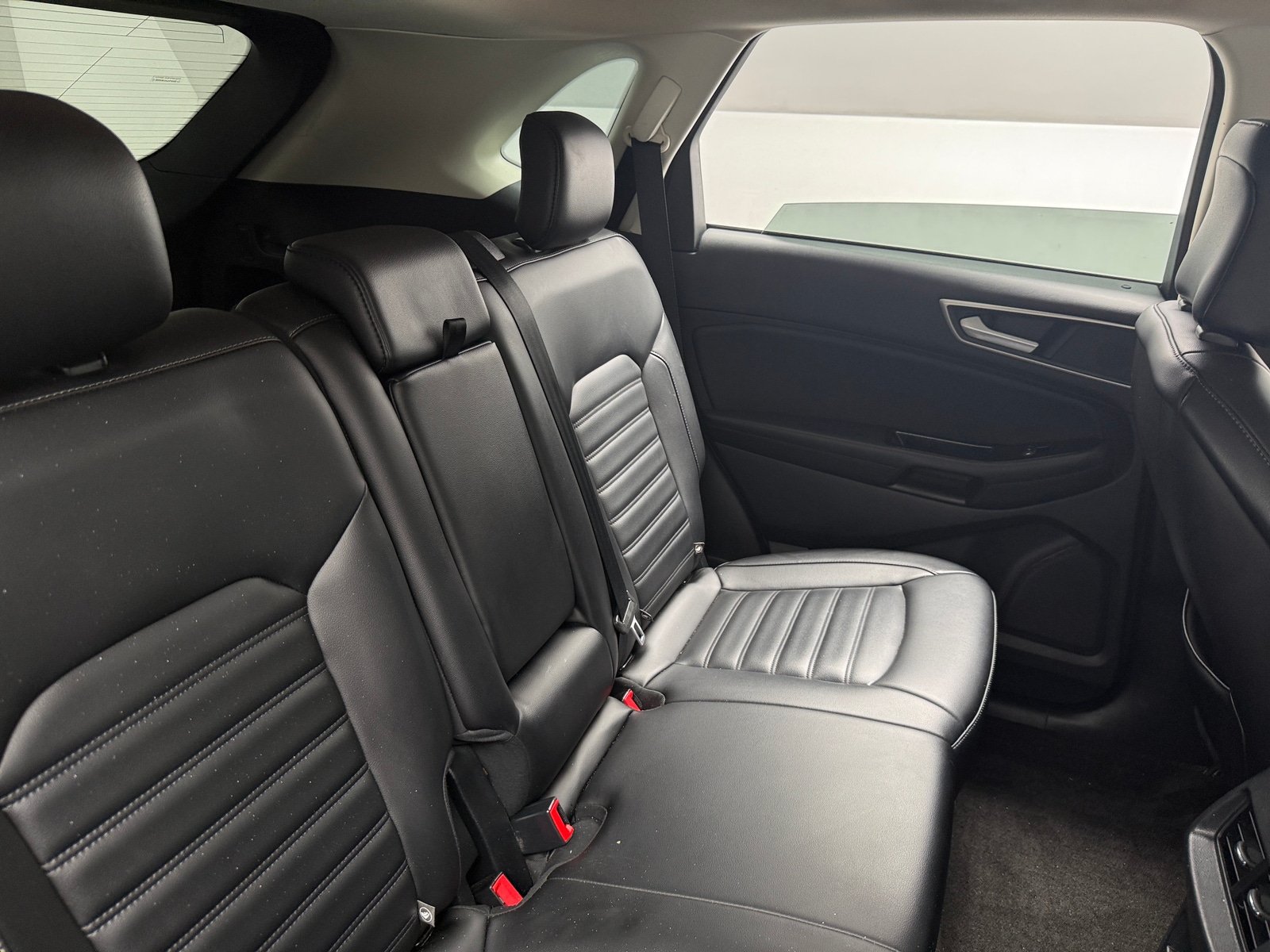 Thumbnail: 2020 Ford Edge - 5