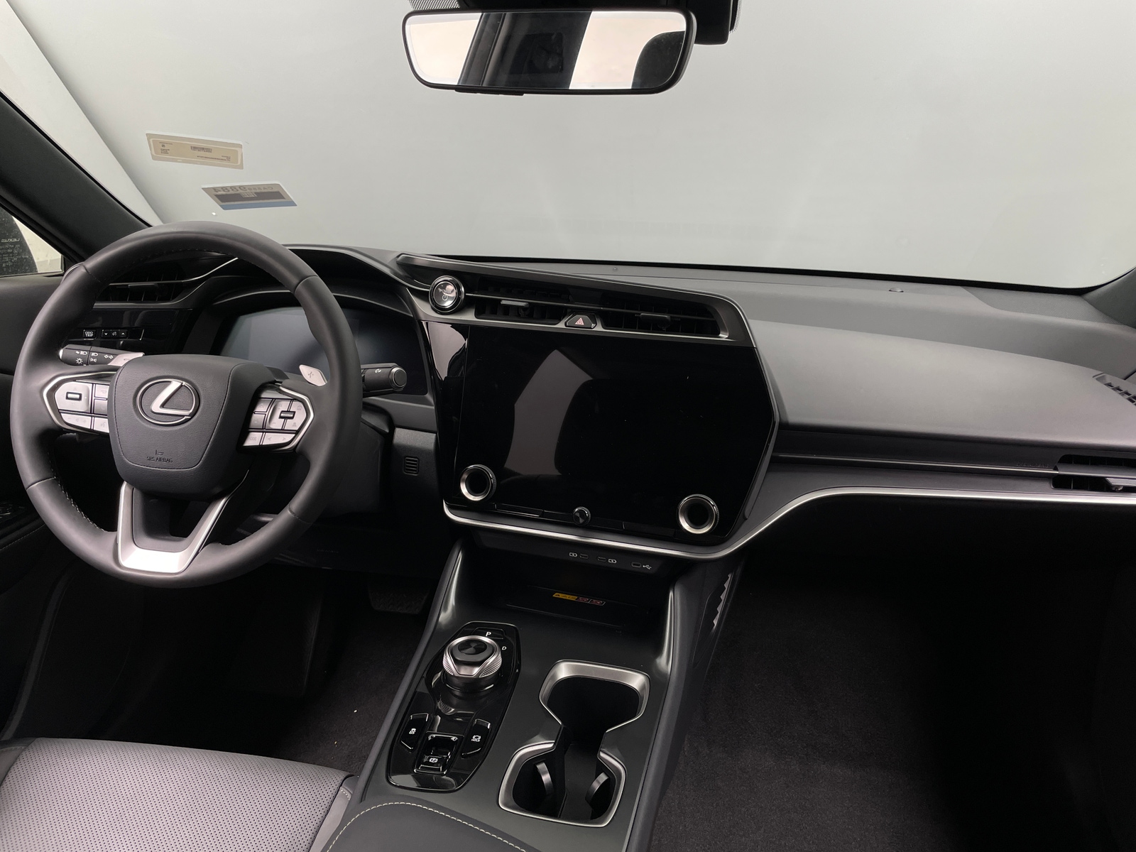 Thumbnail: 2024 Lexus RZ - 3