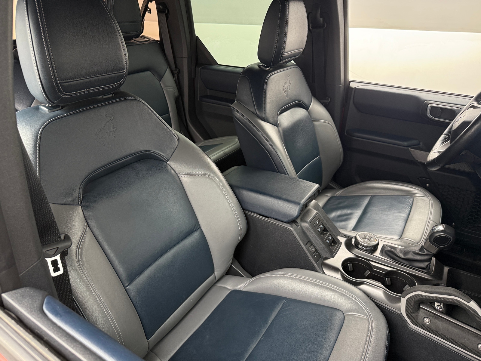 Thumbnail: 2022 Ford Bronco - 2