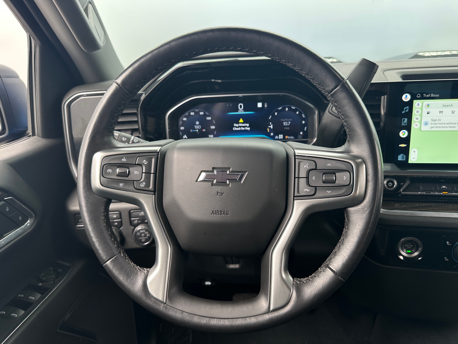 Thumbnail: 2022 Chevrolet Silverado 1500 - 5