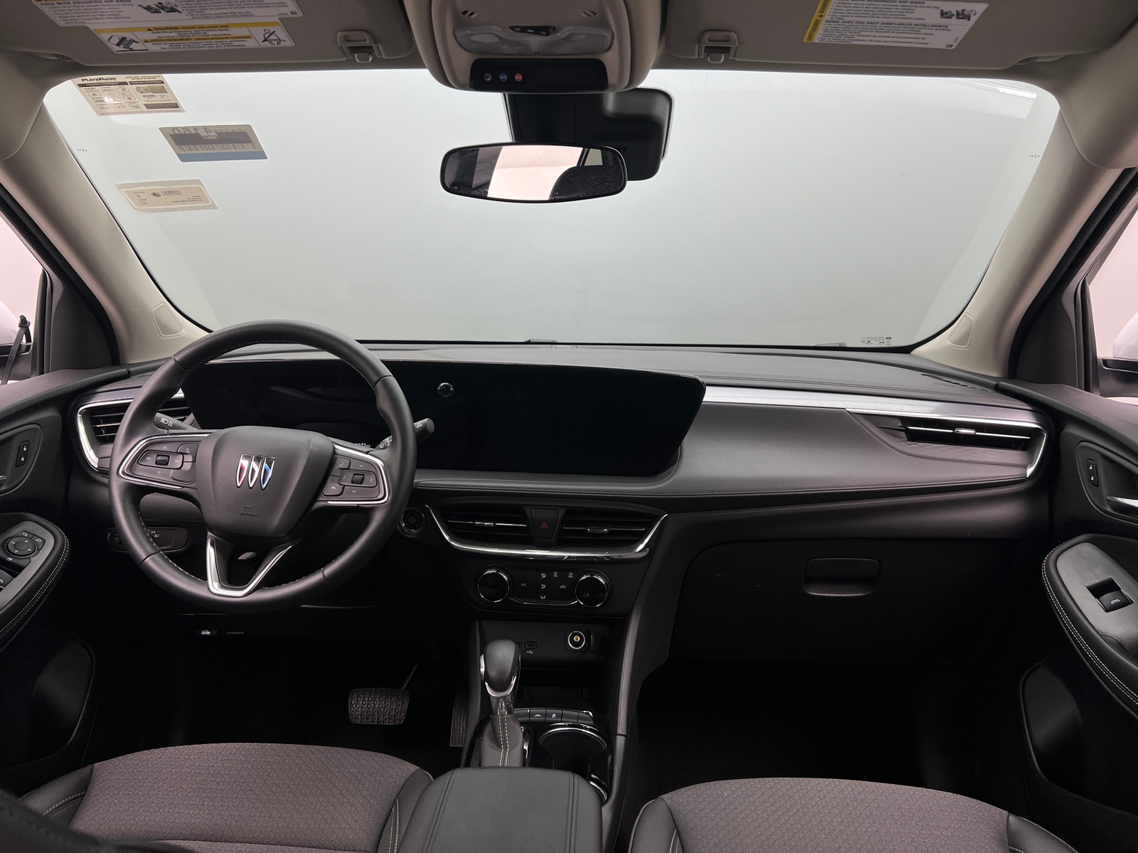 Thumbnail: 2025 Buick Encore GX - 2