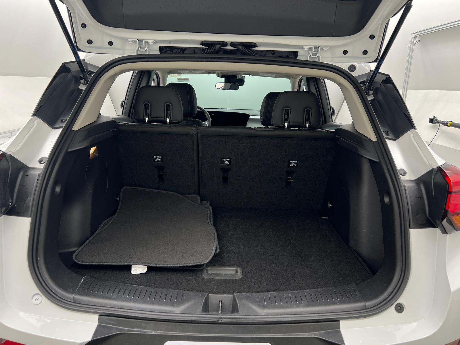 Thumbnail: 2025 Buick Encore GX - 6