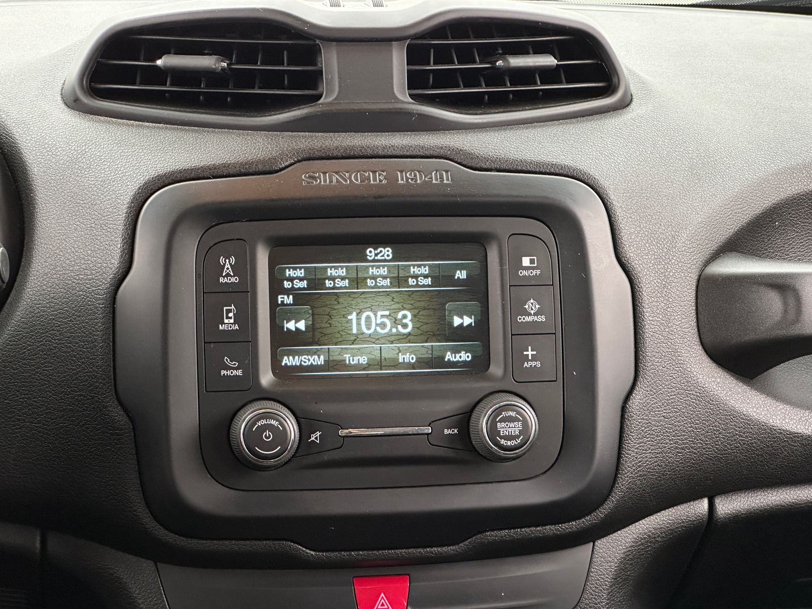 Thumbnail: 2017 Jeep Renegade - 4