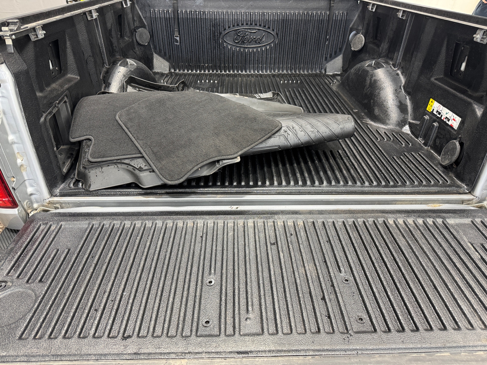 Thumbnail: 2021 Ford Econoline - 7