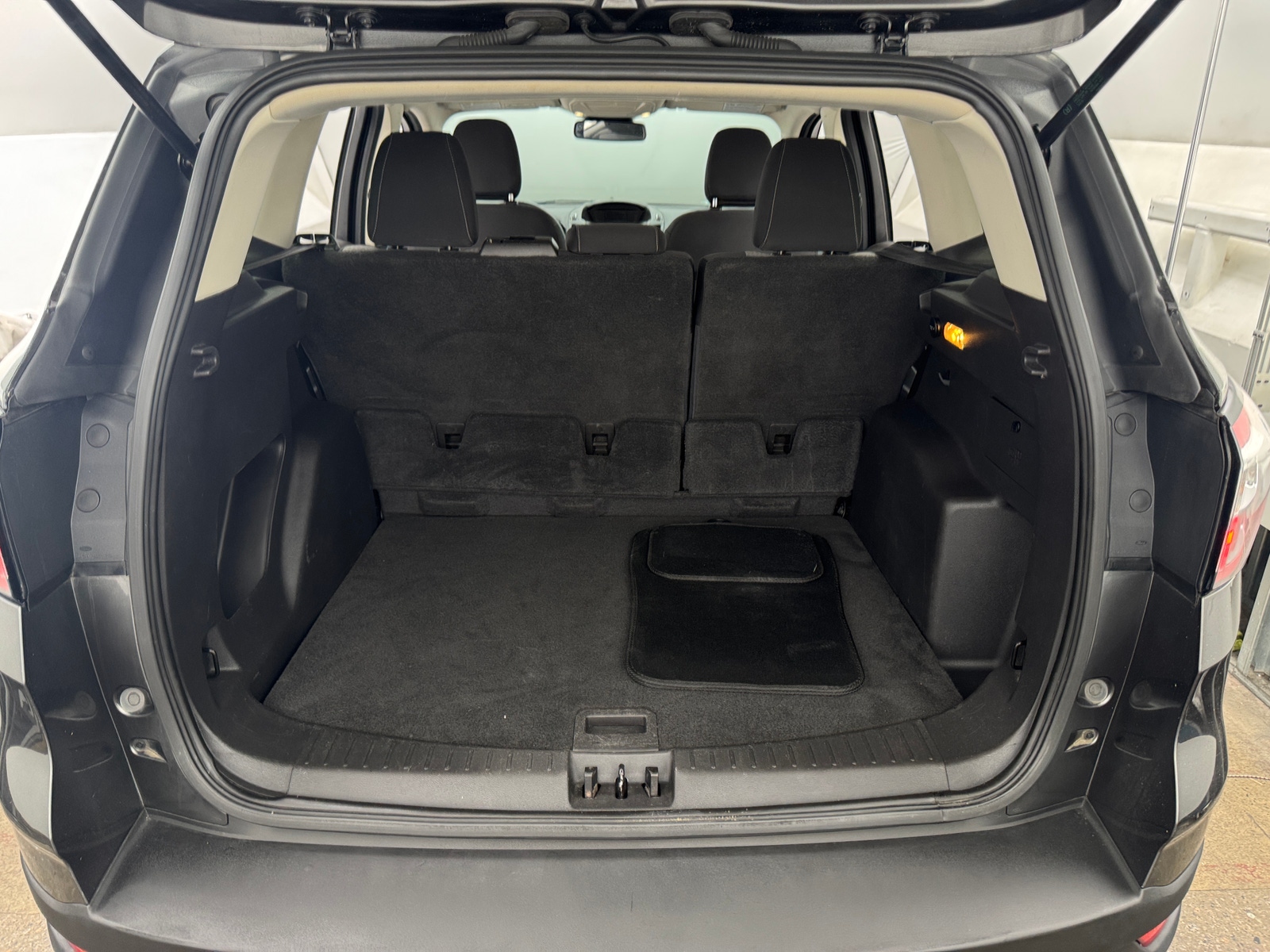 Thumbnail: 2018 Ford Escape - 7