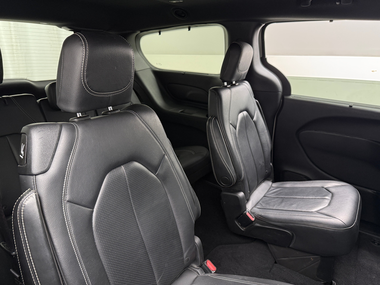 Thumbnail: 2020 Chrysler Pacifica - 5