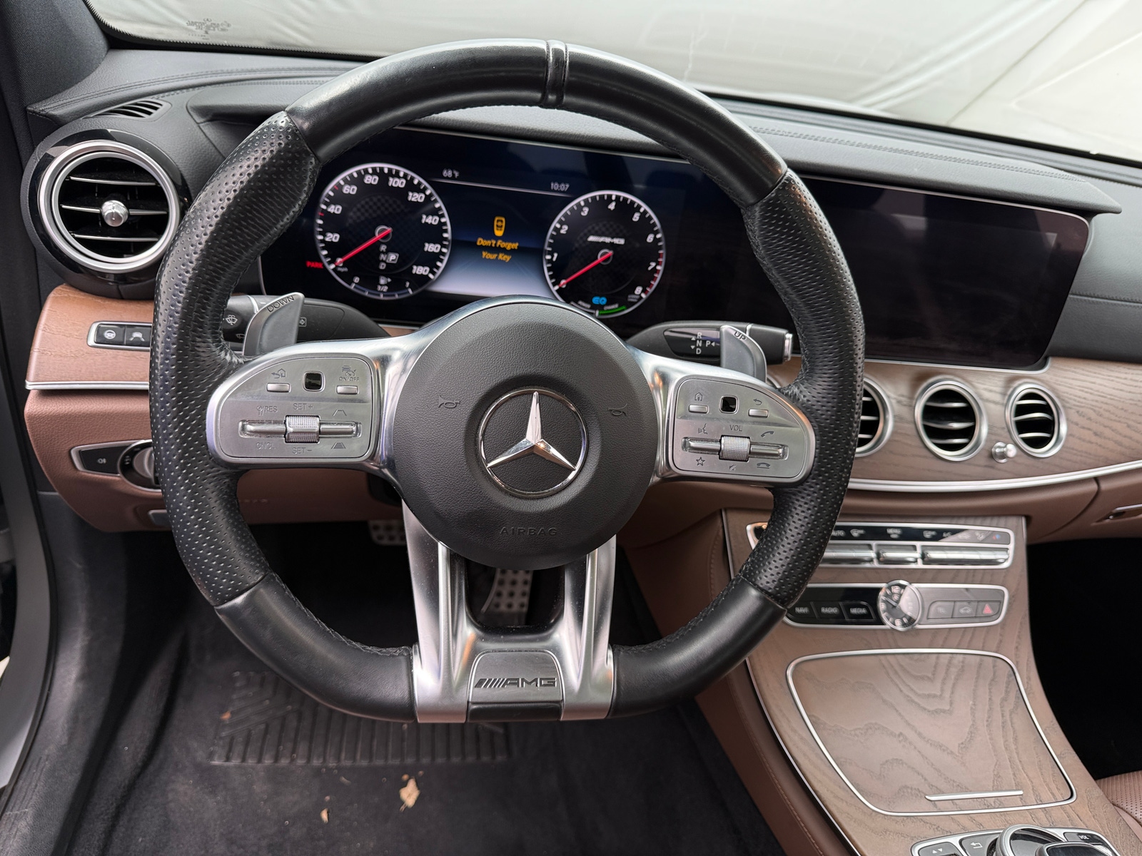 Thumbnail: 2020 Mercedes-Benz E-Class - 4