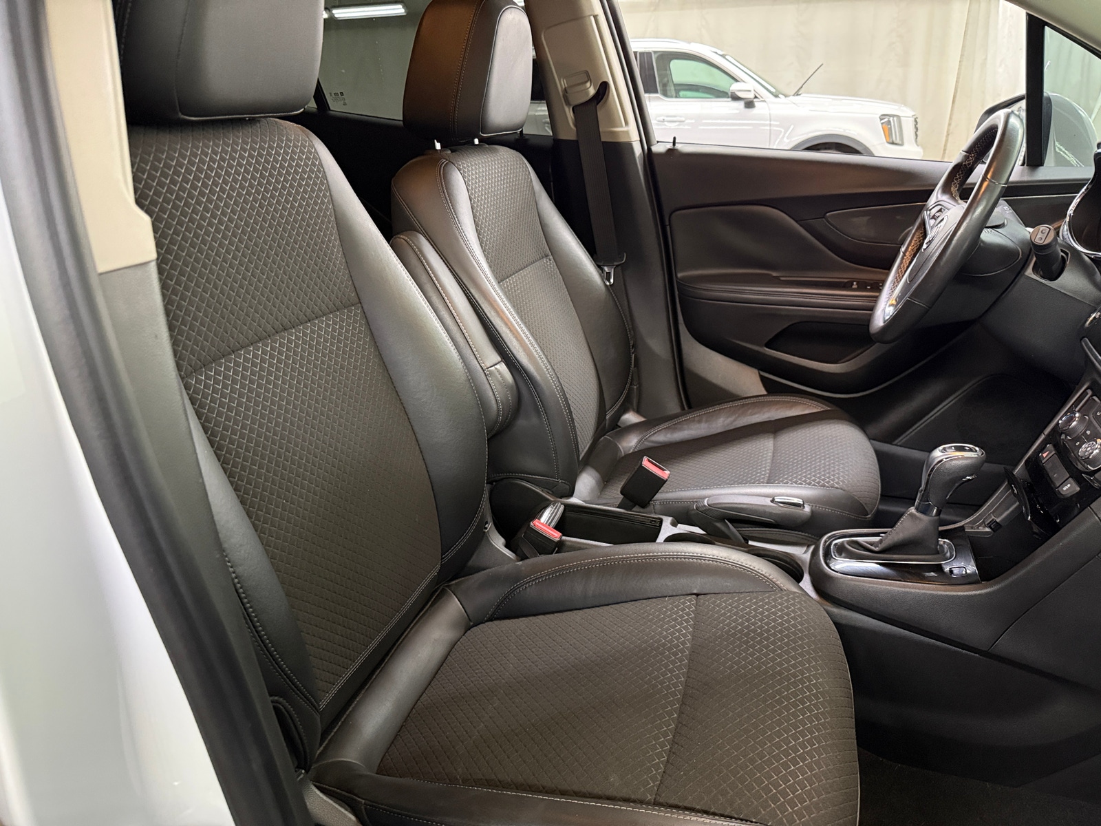 Thumbnail: 2017 Buick Encore - 2