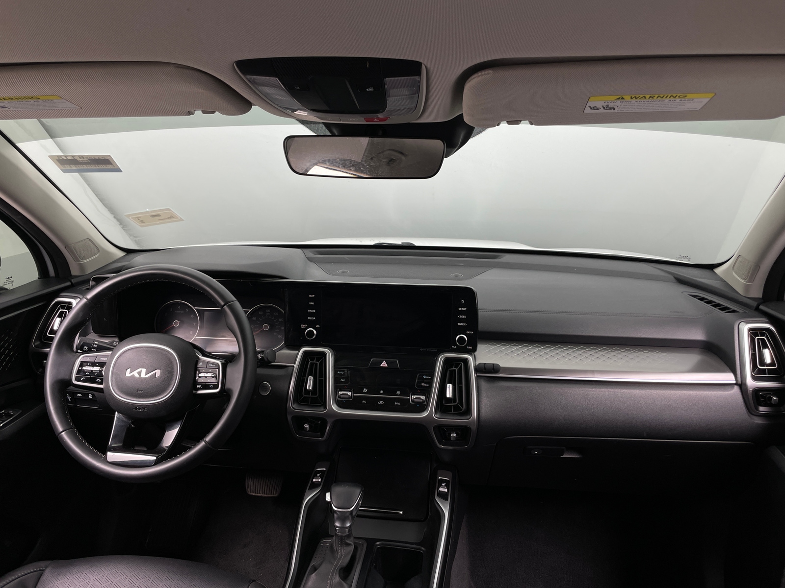 Thumbnail: 2022 Kia Sorento - 2
