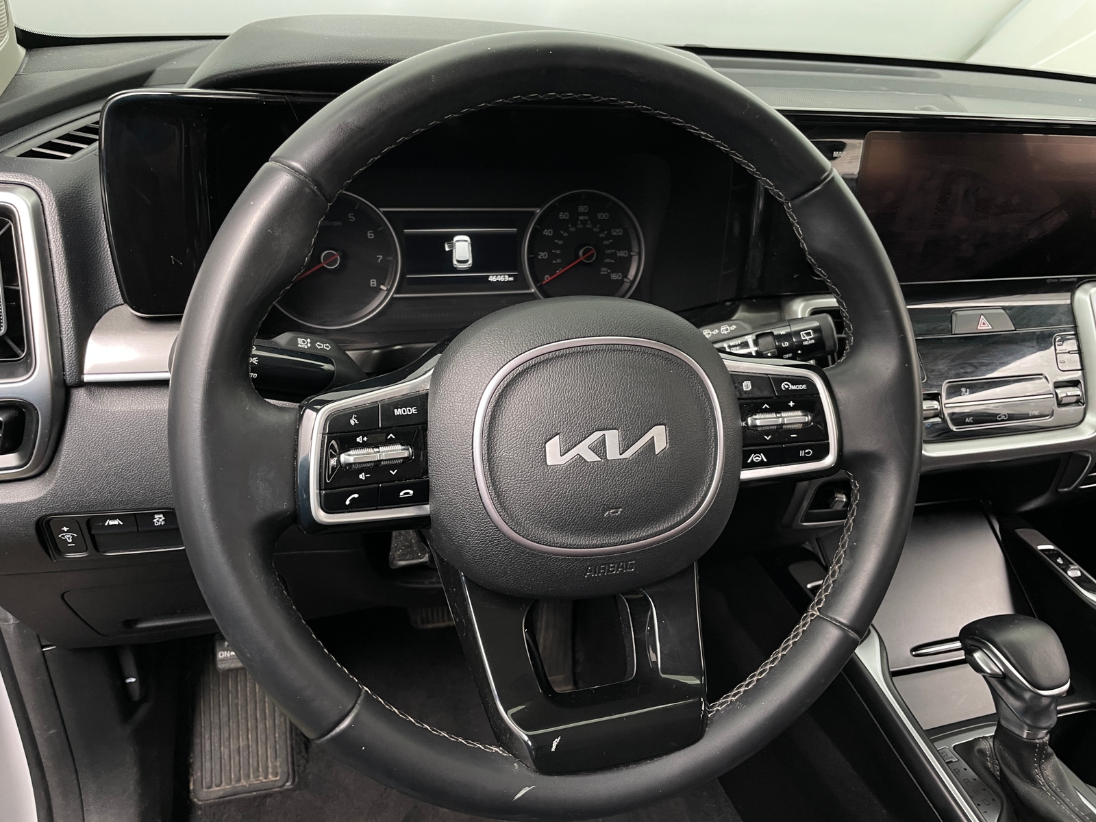 Thumbnail: 2022 Kia Sorento - 4