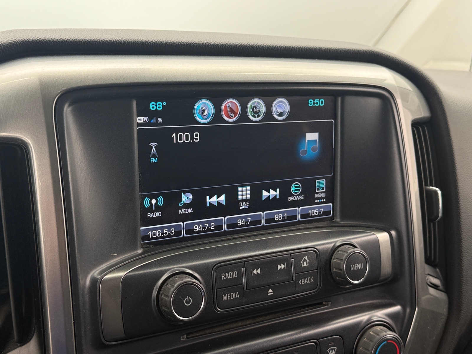 Thumbnail: 2019 Chevrolet Silverado 2500 - 4