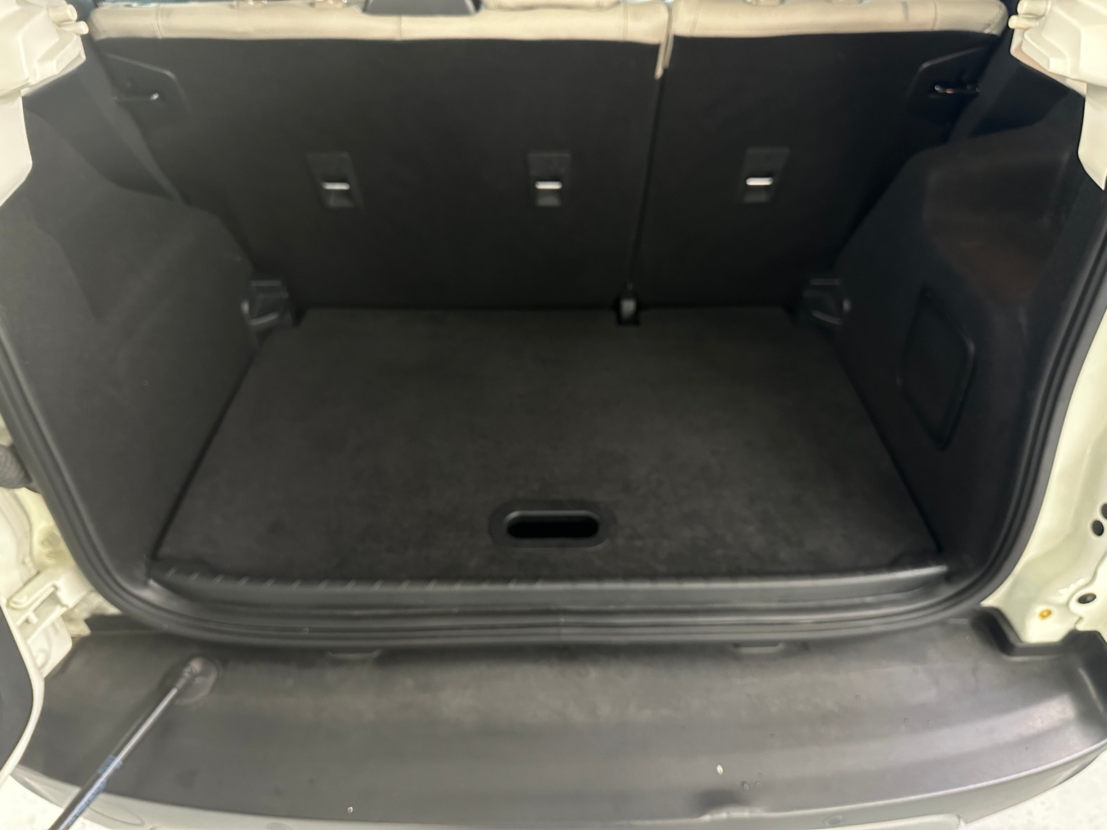 Thumbnail: 2021 Ford EcoSport - 6