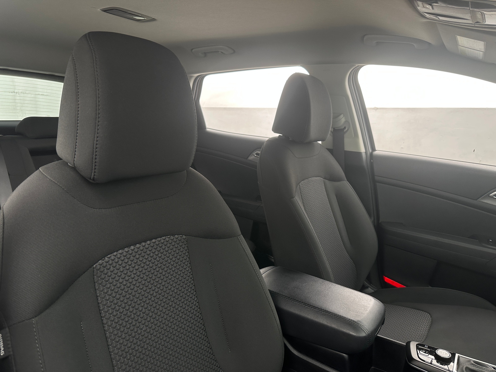 Thumbnail: 2025 Kia Sportage - 2