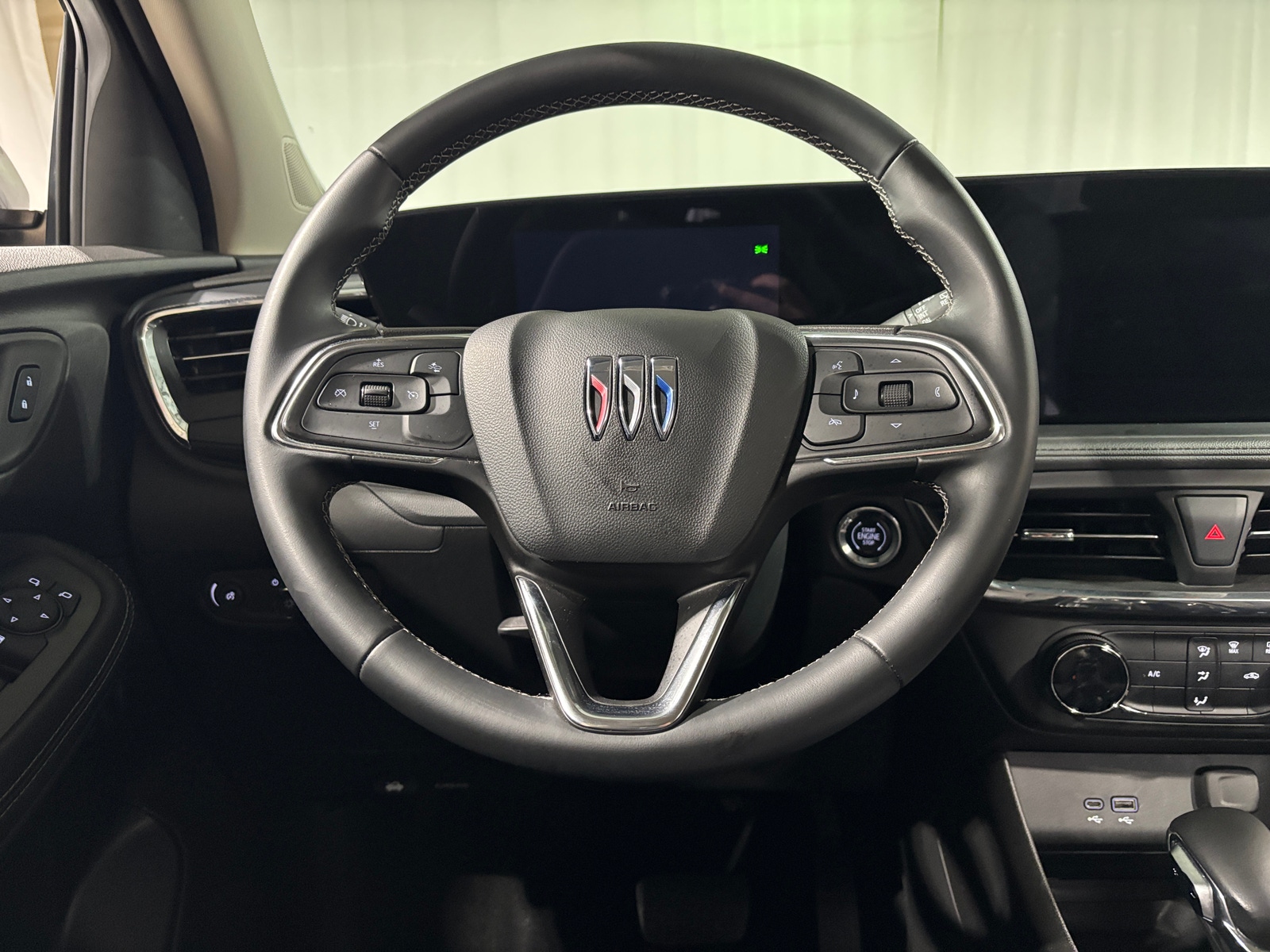 Thumbnail: 2025 Buick Encore GX - 4