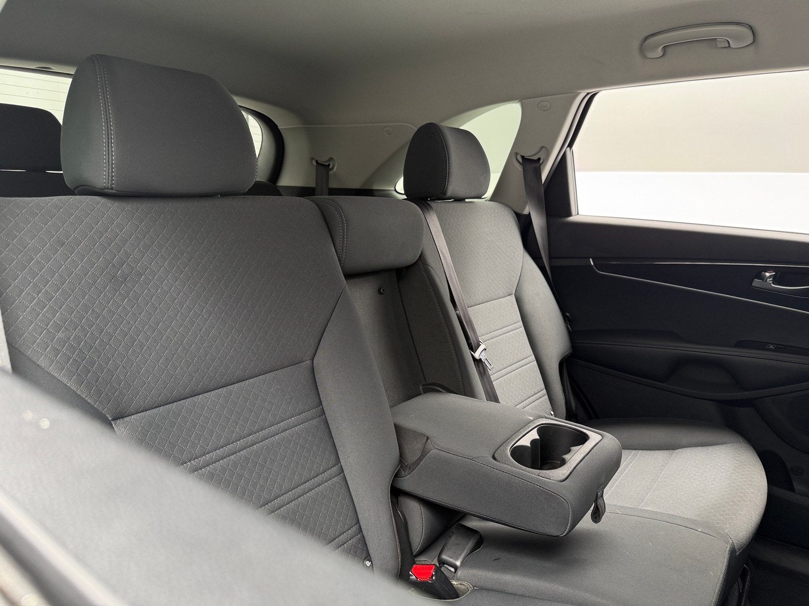 Thumbnail: 2020 Kia Sorento - 6