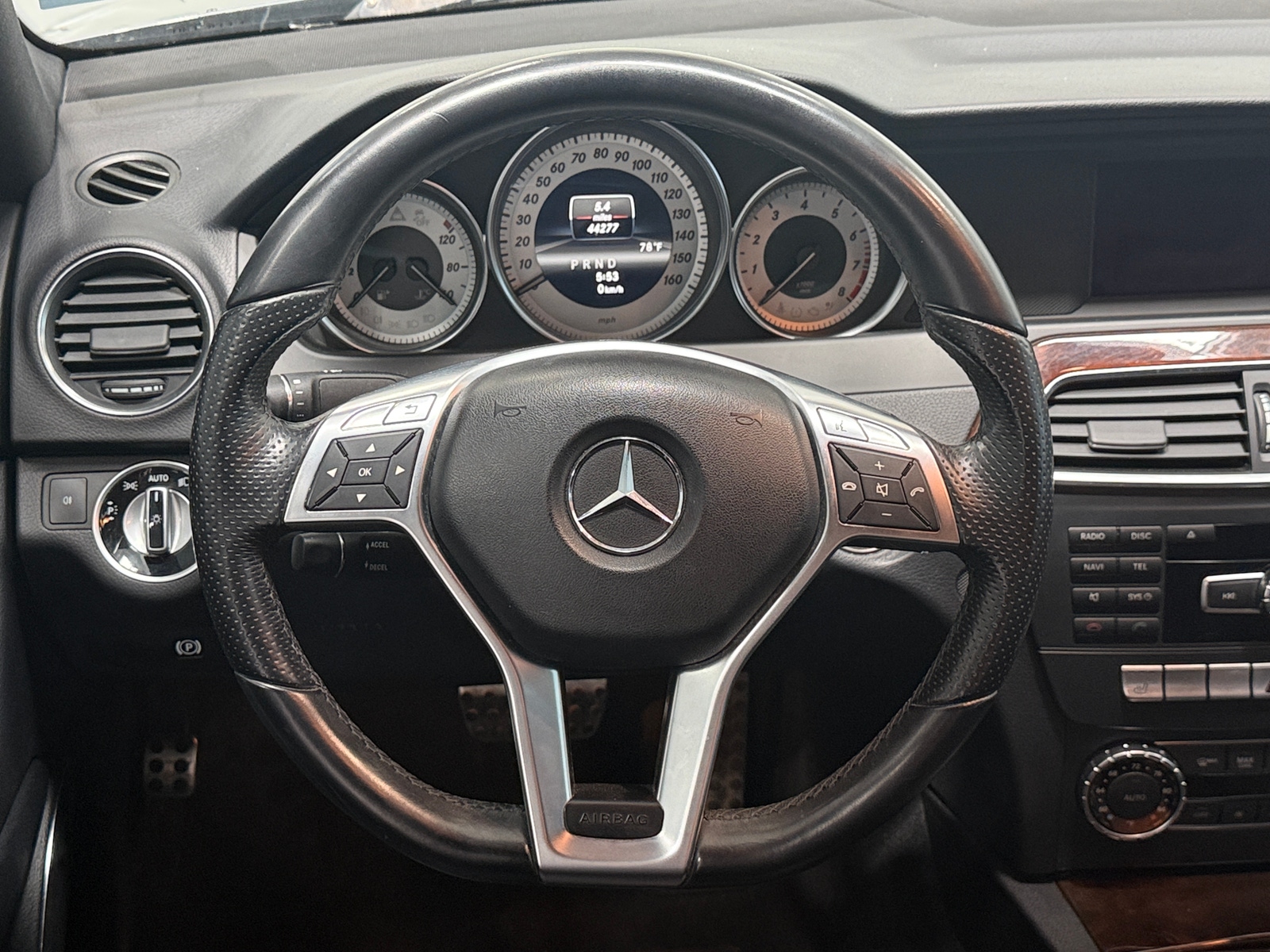 Thumbnail: 2013 Mercedes-Benz C-Class - 4