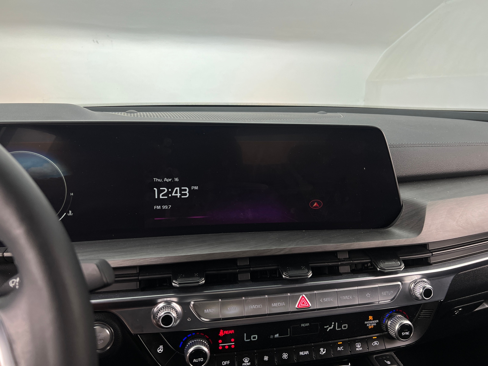 Thumbnail: 2024 Kia Telluride - 3
