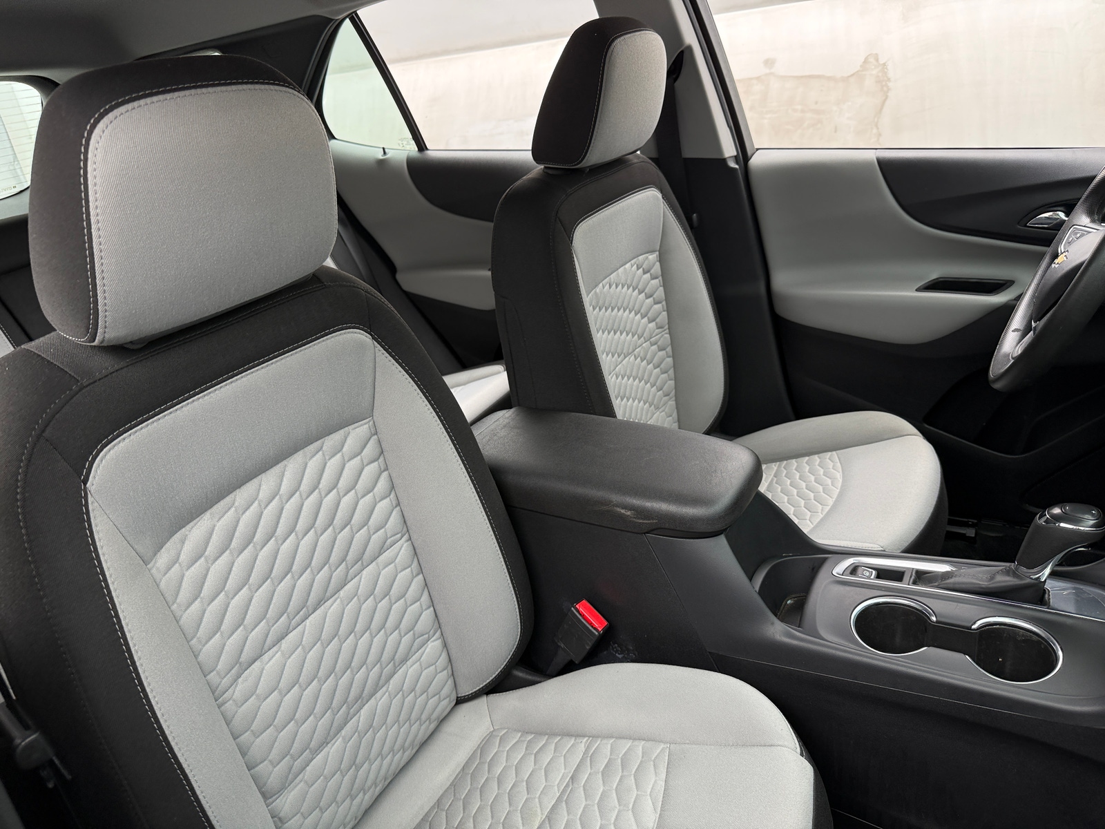 Thumbnail: 2019 Chevrolet Equinox - 2