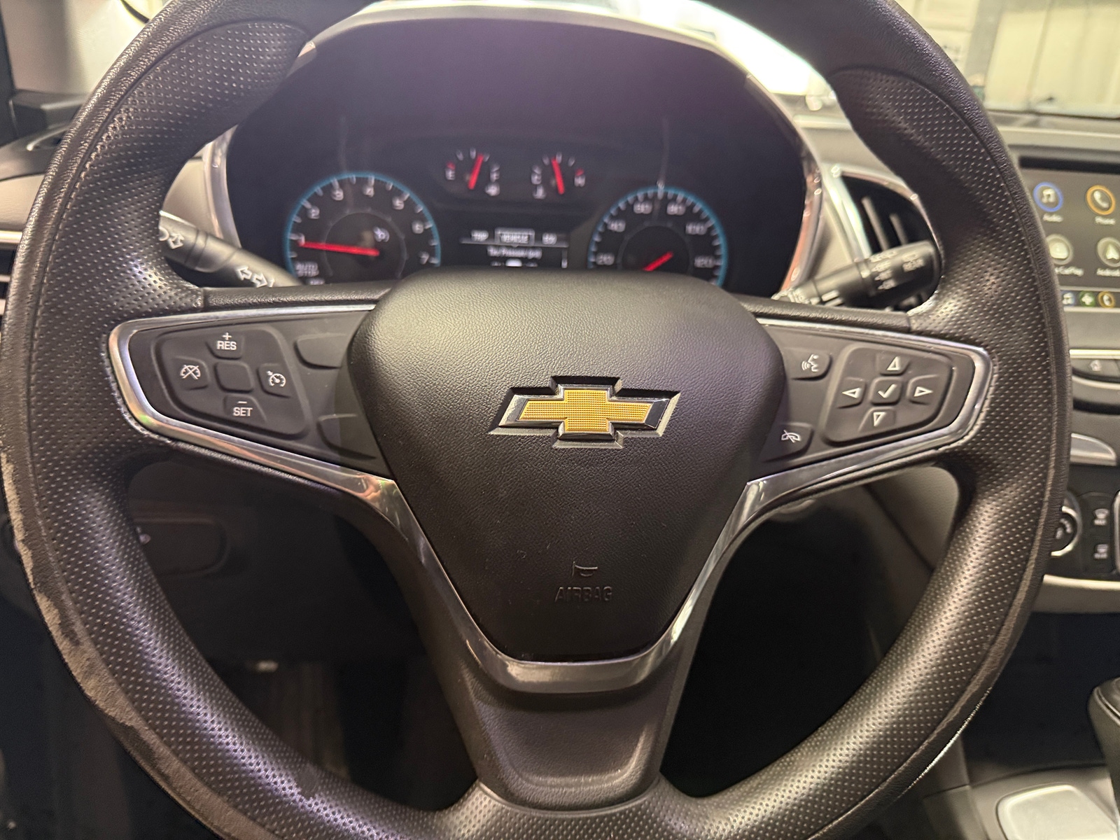 Thumbnail: 2019 Chevrolet Equinox - 5