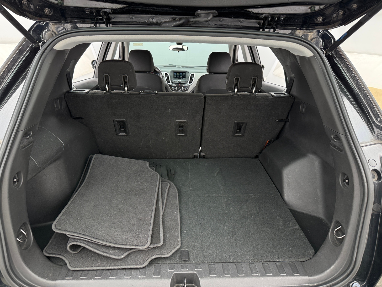 Thumbnail: 2019 Chevrolet Equinox - 7