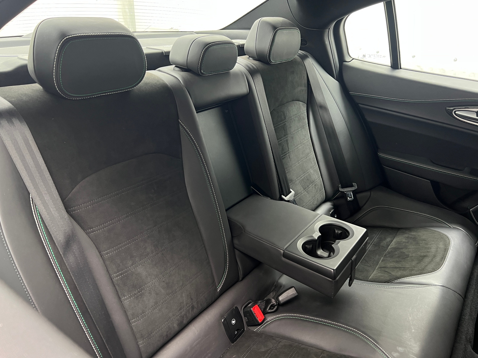 Thumbnail: 2019 Alfa Romeo Giulia - 5