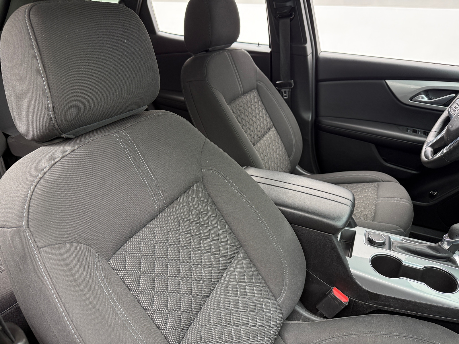 Thumbnail: 2022 Chevrolet Blazer - 2