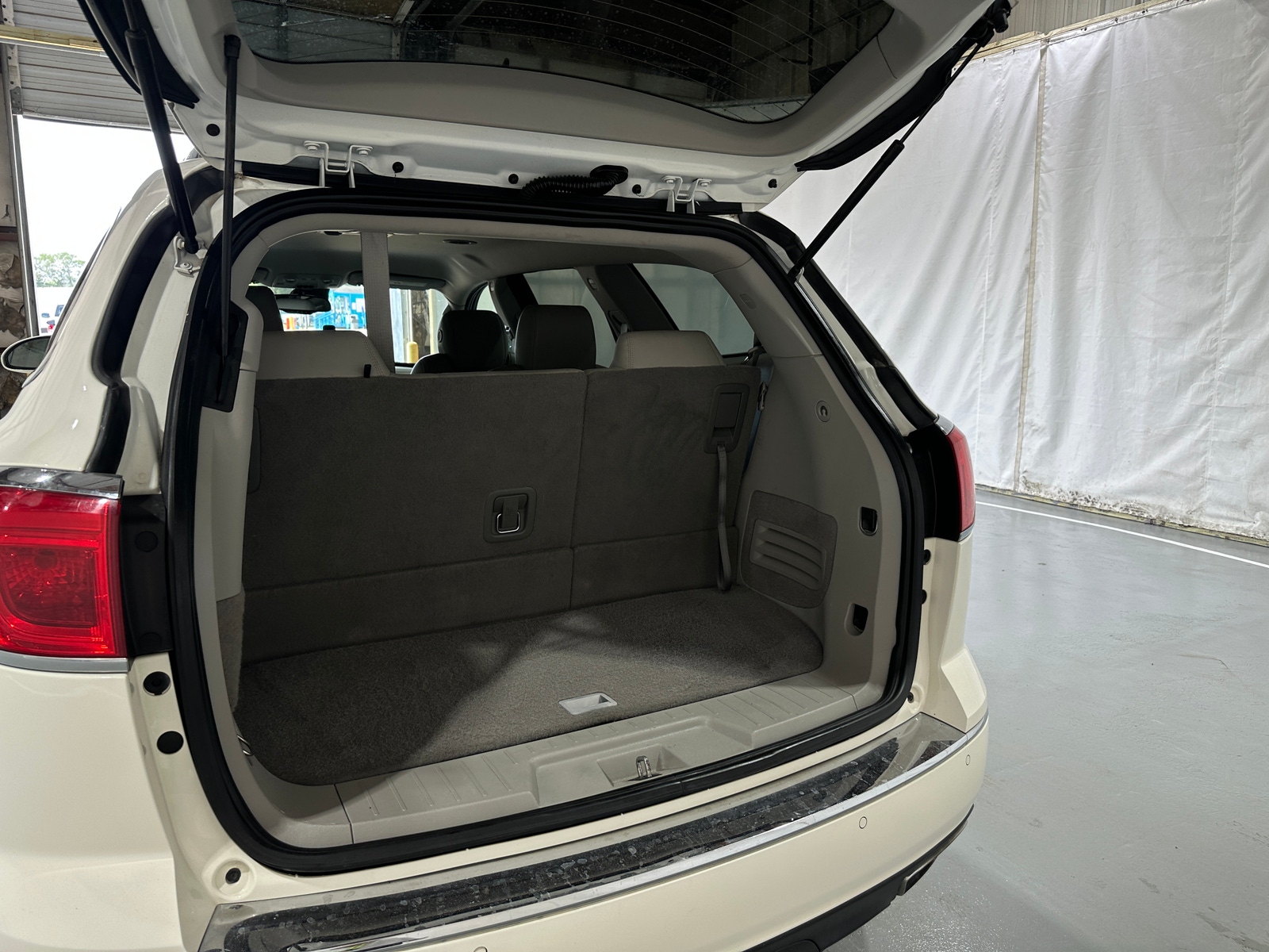 Thumbnail: 2015 Buick Enclave - 6